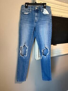 Levi's 721 High Rise Distressed Skinny Jeans 28